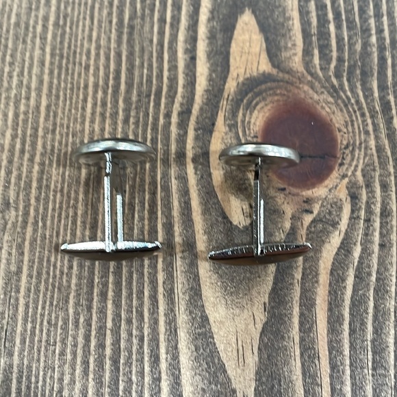 🌟3x Host Pick🌟Men’s Black & Silver Cuff Links - Picture 5 of 5